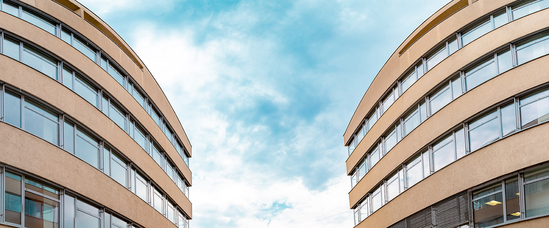 Larger development labs and agile software development environment: thyssenkrupp’s Budapest-based E/E Competence Centre moves to a new location